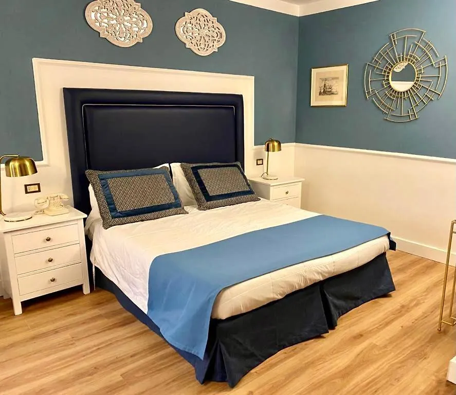 Hotel Goya Forte dei Marmi 4*,