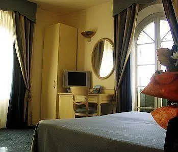 פורטה דיי מארמי Hotel Goya 4*, פורטה דיי מארמי איטליה