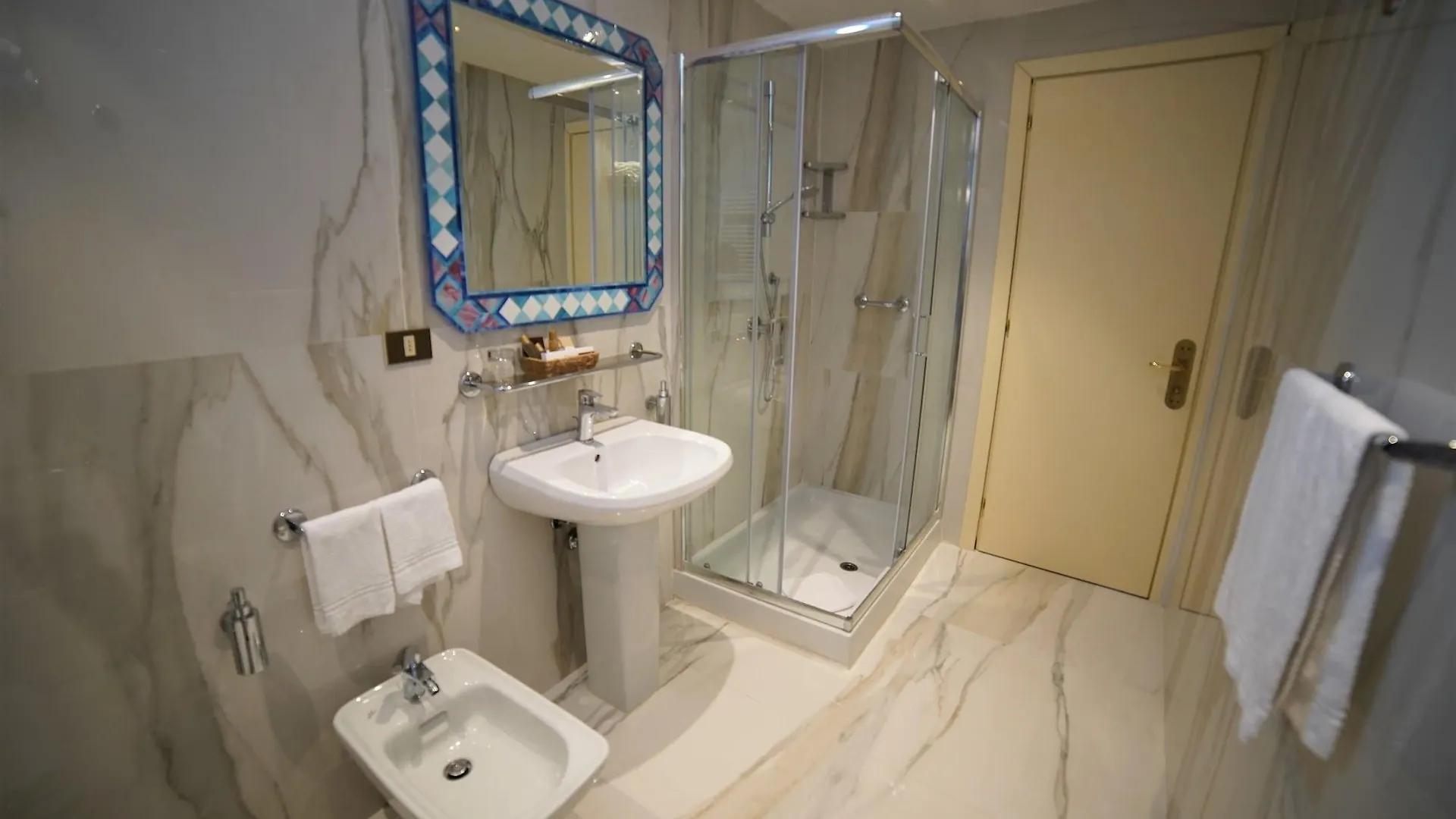 פורטה דיי מארמי Hotel Goya 4*, פורטה דיי מארמי איטליה